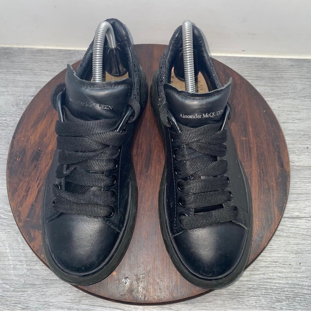 Alexander McQueen Sneakers Black with Glitter Translucent Sole Women’s size 37 - Picture 7 of 14